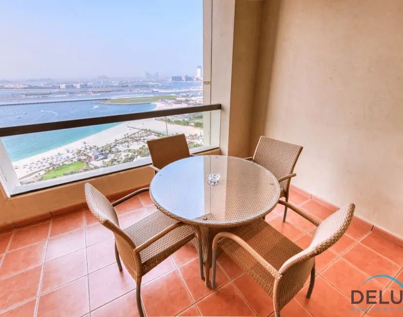 High-floor 1-Bedroom Unit Close to Beach w/ Sea Views, Sadaf — Jumeirah Beach Residence — photo 14