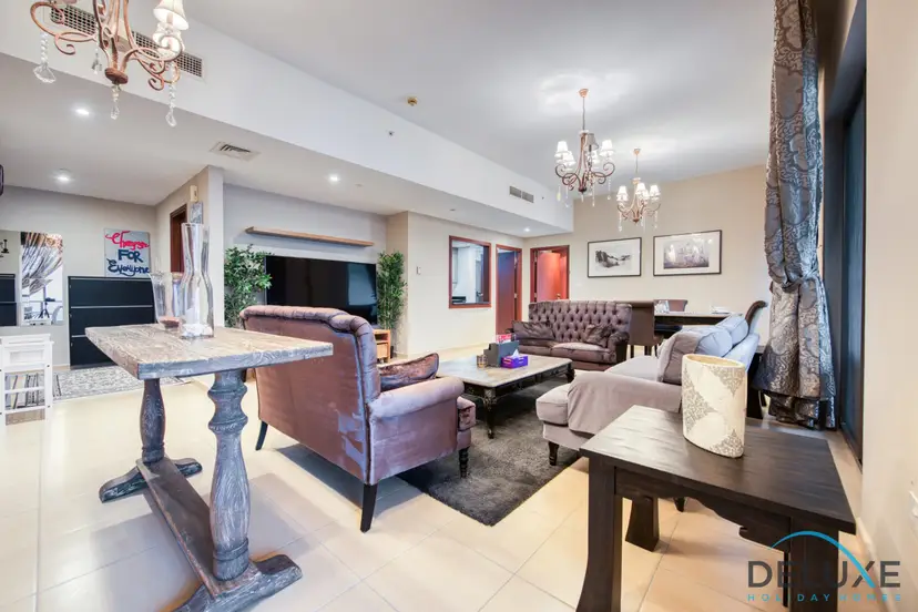 High-floor 1-Bedroom Unit Close to Beach w/ Sea Views, Sadaf — Jumeirah Beach Residence — photo 1