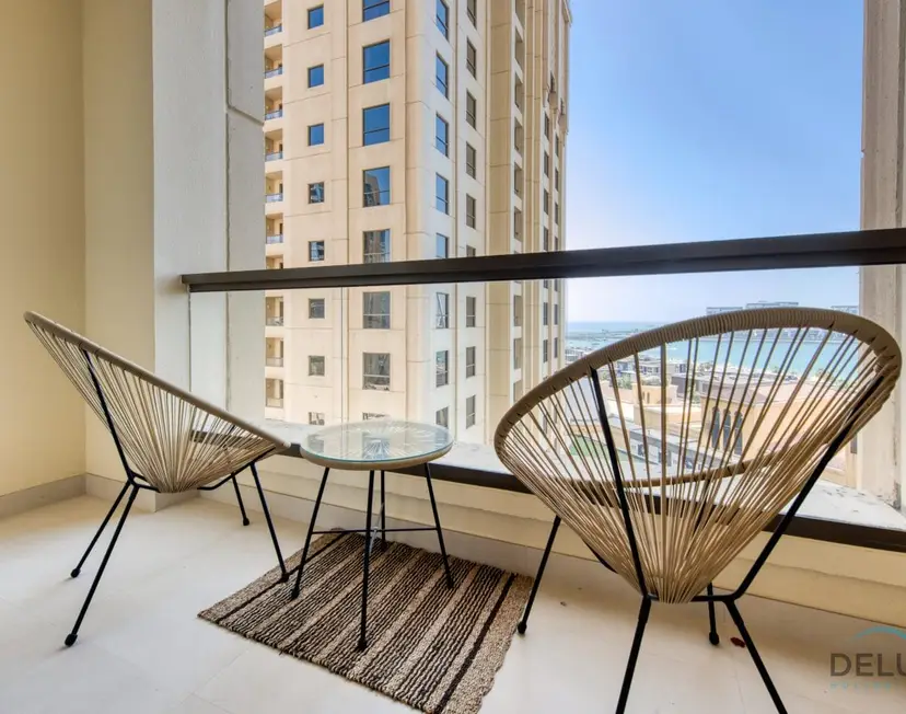 Avec vue sur Ain — Jumeirah Beach Residence — photo 11