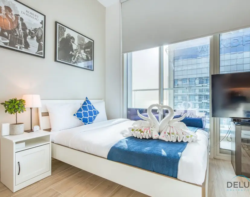 Close to Beach Studio Unit w/ Marina Canal & Sea Views, Studio One — Dubai Marina — photo 17