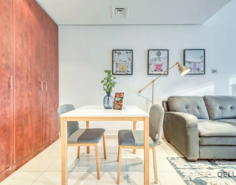 Calm Studio at Lake View Tower JLT — Jumeirah Lake Towers — photo 7