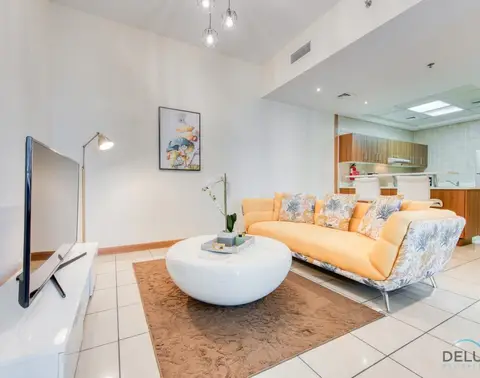Bright 1-Bedroom at Sulafa Tower — Dubai Marina — photo 3