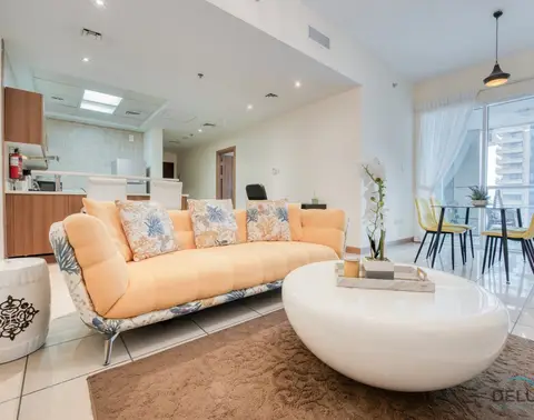 Bright 1-Bedroom at Sulafa Tower — Dubai Marina — photo 2