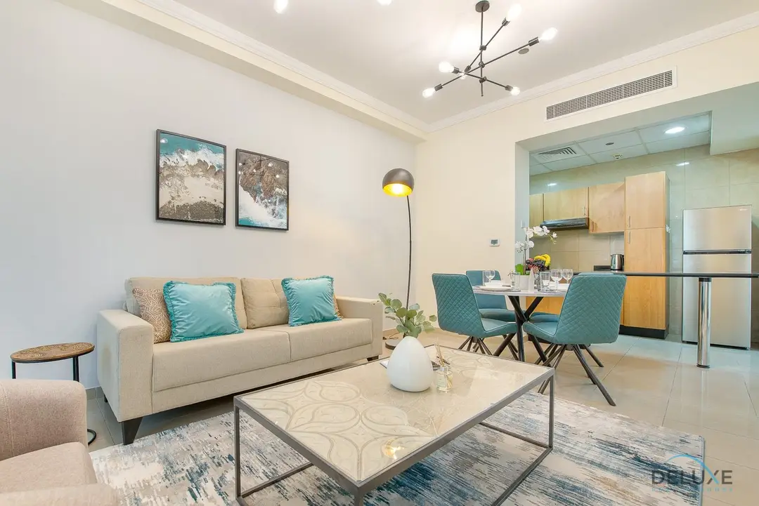 Dazzling 1-Bedroom at Marina Crown — Dubai Marina