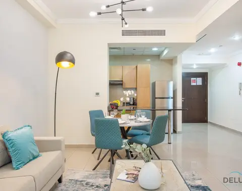 Dazzling 1-Bedroom at Marina Crown — Dubai Marina — photo 5
