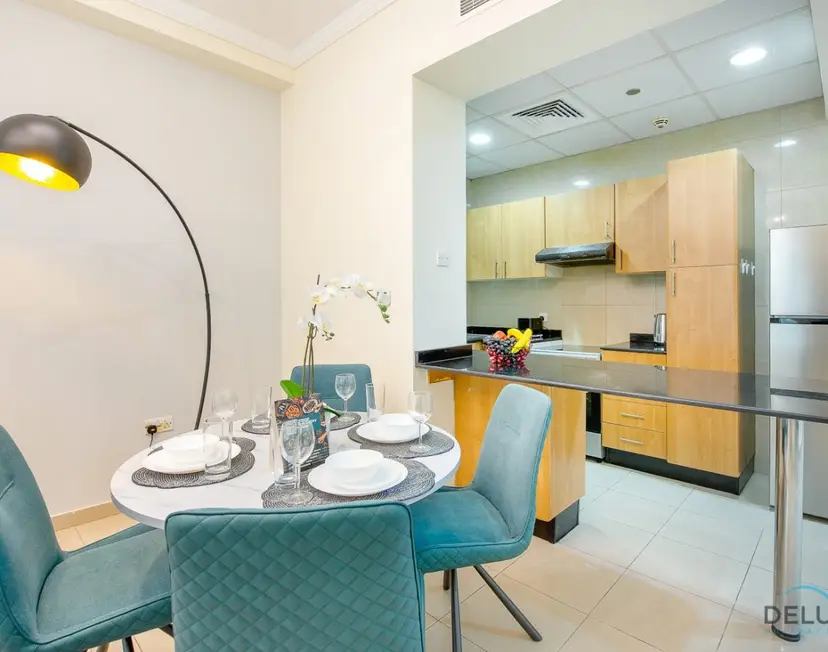 Dazzling 1-Bedroom at Marina Crown — Dubai Marina — photo 6