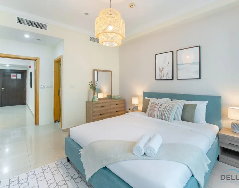 Dazzling 1-Bedroom at Marina Crown — Dubai Marina — photo 15