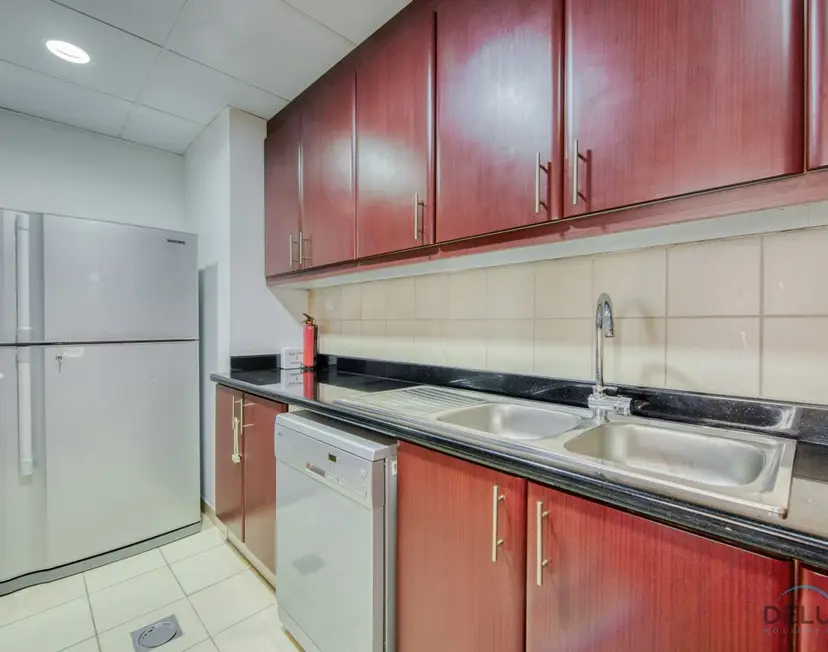 Vogue 2-Bedroom at Shams — Jumeirah Beach Residence — photo 19
