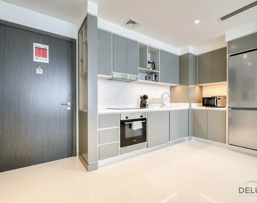 Idyllic 1-Bedroom at Sunrise Bay Tower 1 — Emaar Beachfront — photo 7