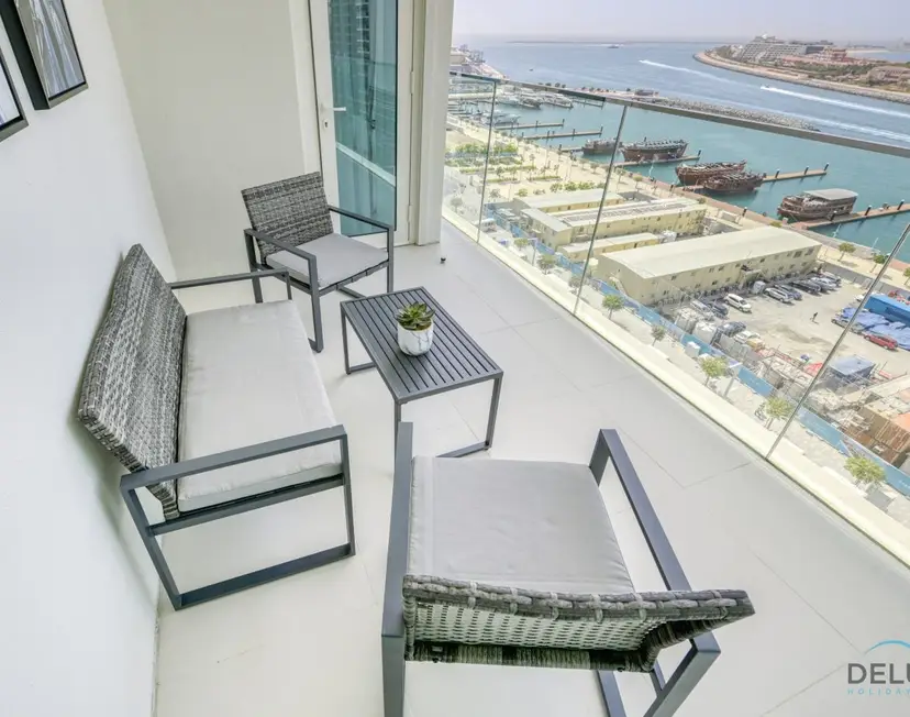 Idyllic 1-Bedroom at Sunrise Bay Tower 1 — Emaar Beachfront — photo 22