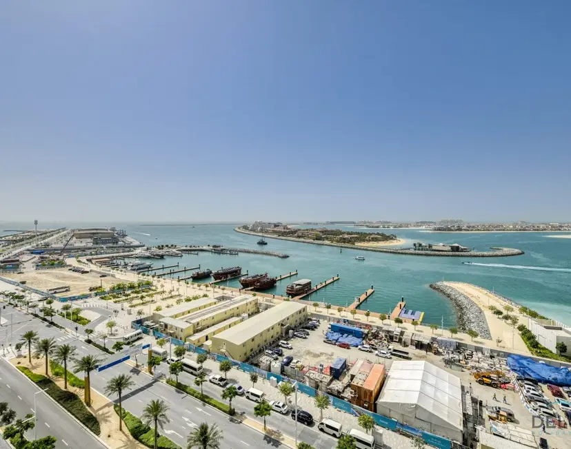 Idyllic 1-Bedroom at Sunrise Bay Tower 1 — Emaar Beachfront — photo 24