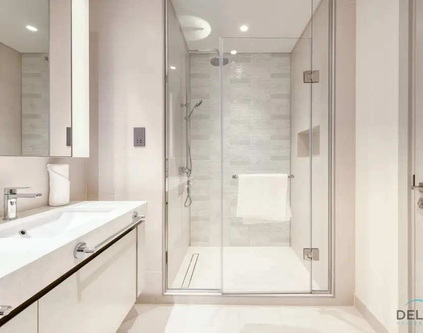 Exotic 2-Bedroom at Sunrise Bay Tower 1 — Emaar Beachfront — photo 24