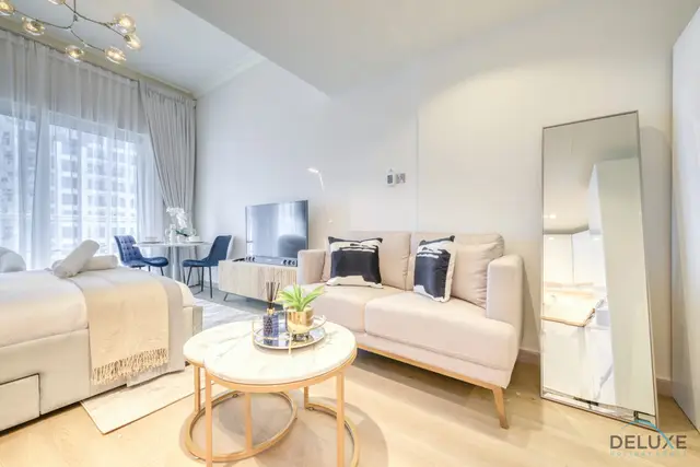 Stunning Studio at Marina Views — Dubai Marina