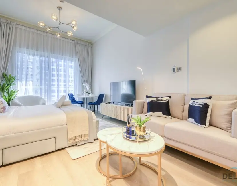 Stunning Studio at Marina Views — Dubai Marina — photo 17