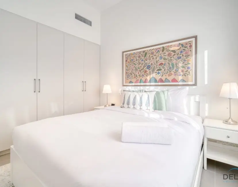 Graceful 1-Bedroom at Park Heights — Dubai Hills — photo 24
