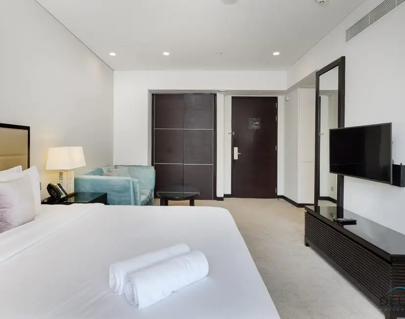 Marina Canal Views Next to Mall & Marina Promenade Studio Unit — Dubai Marina — photo 15