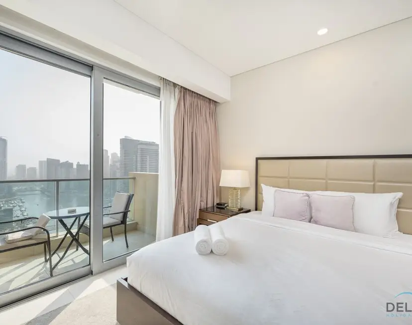Marina Canal Views Next to Mall & Marina Promenade Studio Unit — Dubai Marina — photo 17