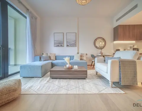 Placid 1-Bedroom at La Cote 5, Jumeirah — La Mer — photo 2