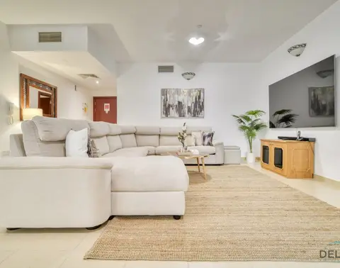 Serene 1-Bedroom at Murjan — Jumeirah Beach Residence — photo 2