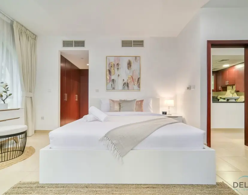 Serene 1-Bedroom at Murjan — Jumeirah Beach Residence — photo 5