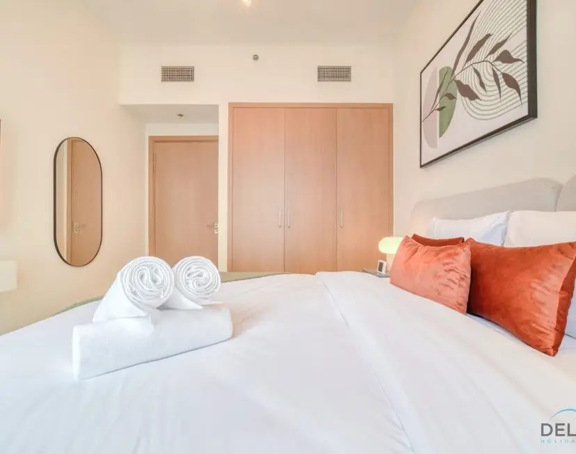 Classic 1-Bedroom at Harbour Views Tower — Dubai Creek Harbour — photo 35