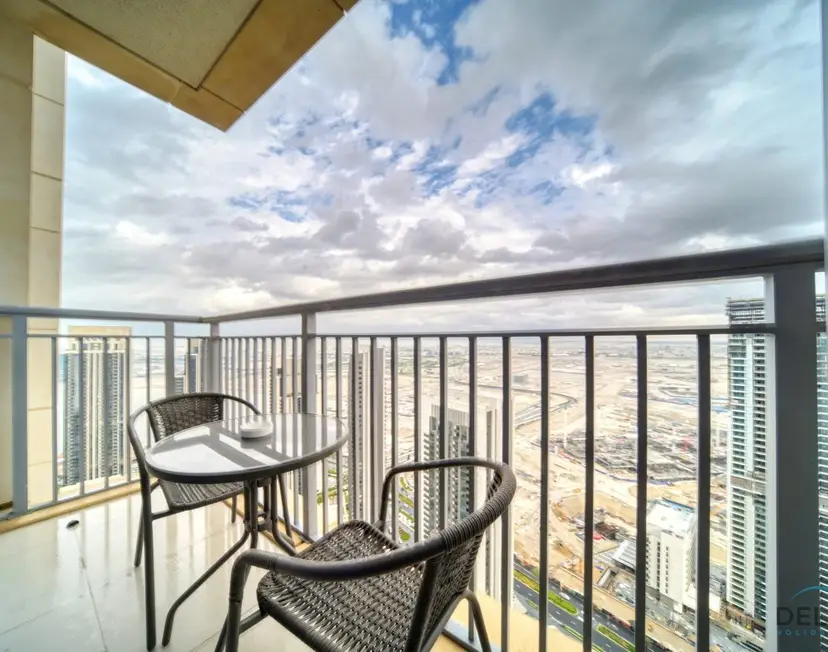 Elegant 1-Bedroom at Harbour Views Tower — Dubai Creek Harbour — photo 6