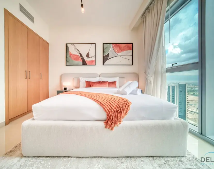 Elegant 1-Bedroom at Harbour Views Tower — Dubai Creek Harbour — photo 12