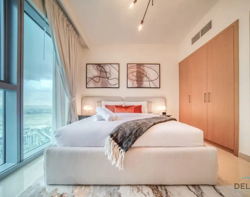 Alluring 1-Bedroom at Harbour Views Tower — Dubai Creek Harbour — photo 2