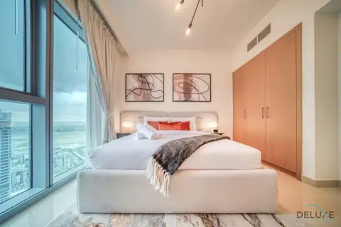 Alluring 1-Bedroom at Harbour Views Tower — Dubai Creek Harbour