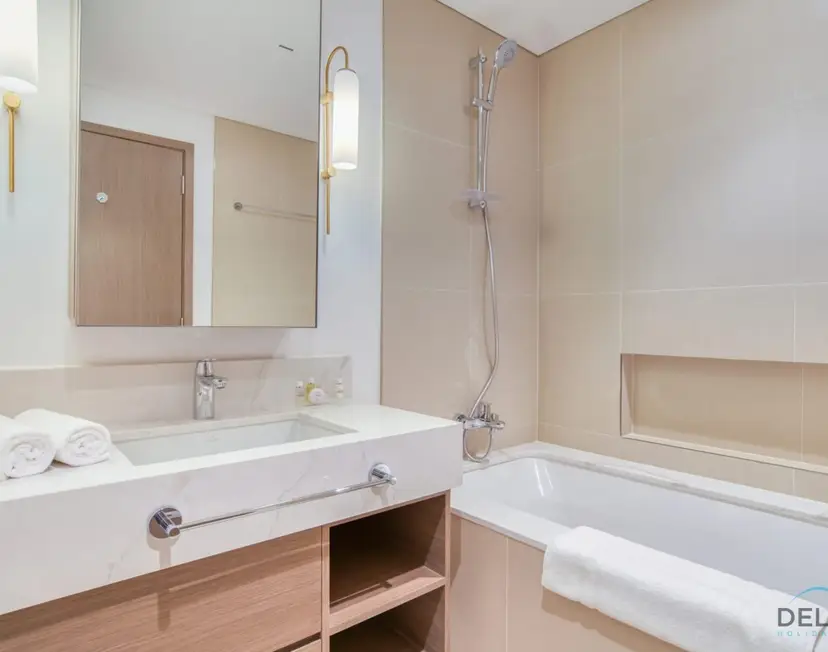 Captivating 1-Bedroom at 17 Icon Bay — Dubai Creek Harbour — photo 8