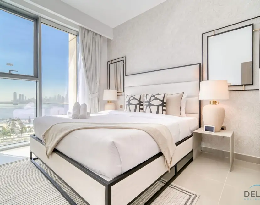 Captivating 1-Bedroom at 17 Icon Bay — Dubai Creek Harbour — photo 25