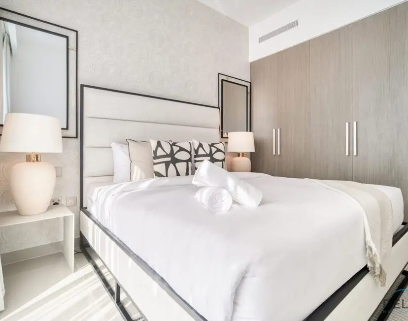 Captivating 1-Bedroom at 17 Icon Bay — Dubai Creek Harbour — photo 30