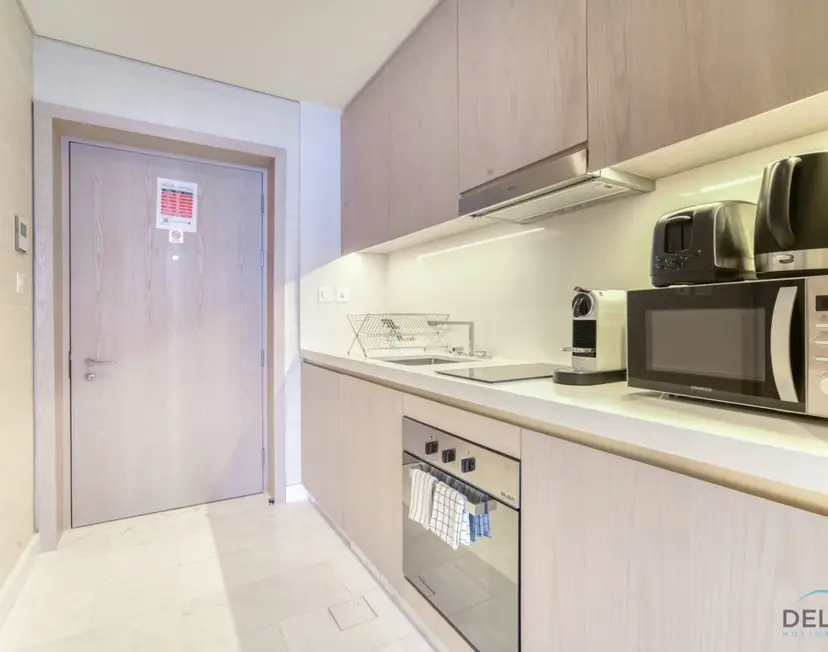 Heavenly Studio at The Palm Tower — Palm Jumeirah — photo 11