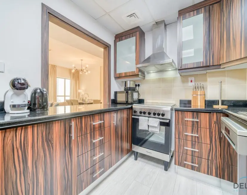 Stylish 2-Bedroom At Shams — Jumeirah Beach Residence — photo 11
