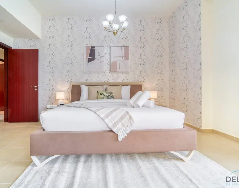 Pristine 2-Bedroom at Bahar — Jumeirah Beach Residence — photo 26
