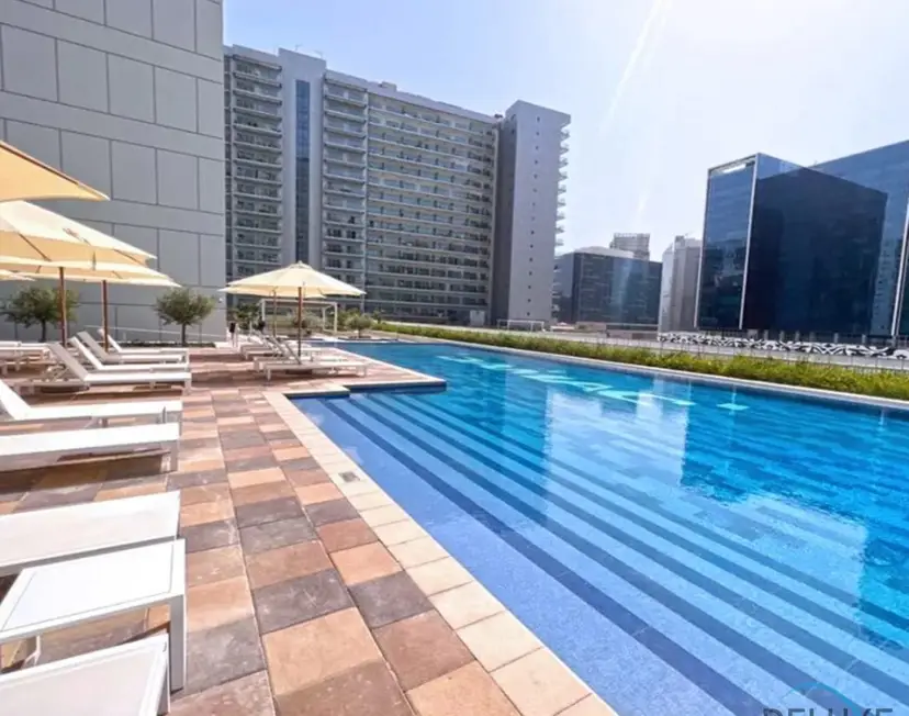 Contemporary 1-Bedroom at Vera Tower — Business Bay — photo 31