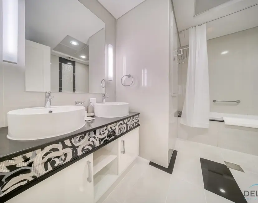 Chic 1-Bedroom at The Signature — Downtown Dubai — photo 7