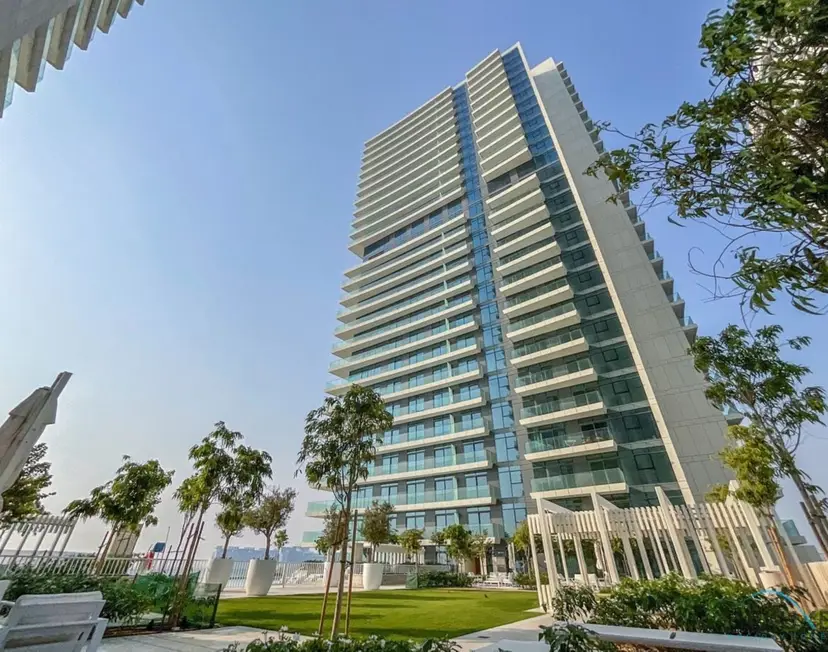 Inviting 1-Bedroom at Beach Vista Tower 1 — Emaar Beachfront — photo 29