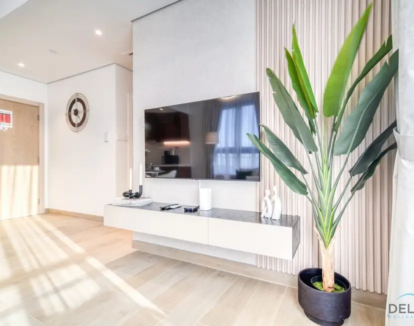 Magnificent 2-Bedroom at La Voile Jumeirah — La Mer — photo 10