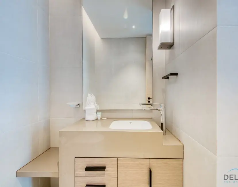 Exquisite 1-Bedroom at The Address Residences — Jumeirah Beach Residence — photo 18