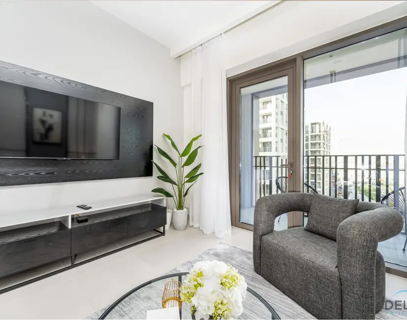 Lavish 1-Bedroom Apartment at Summer at Creek Beach — Dubai Creek Harbour — photo 14