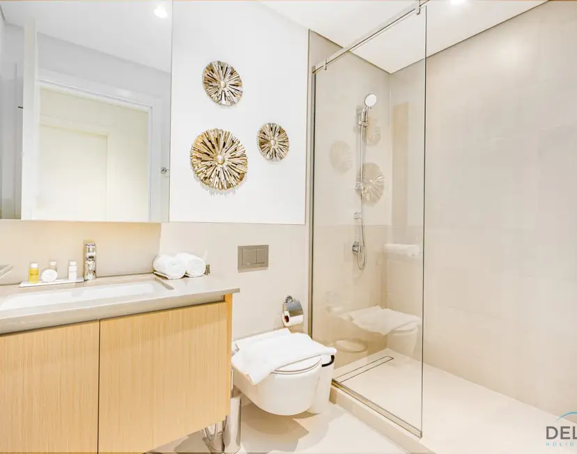 Lavish 1-Bedroom Apartment at Summer at Creek Beach — Dubai Creek Harbour — photo 21