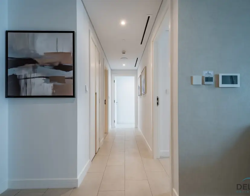Элегантные апартаменты с 2 спальнями в La Vie, Jumeirah Beach Residences — Jumeirah Beach Residence — photo 31