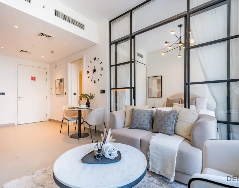 Enchanting 1-Bedroom Apartment in Socio Tower — Dubai Hills — photo 10