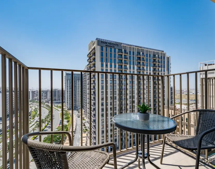 Enchanting 1-Bedroom Apartment in Socio Tower — Dubai Hills — photo 4