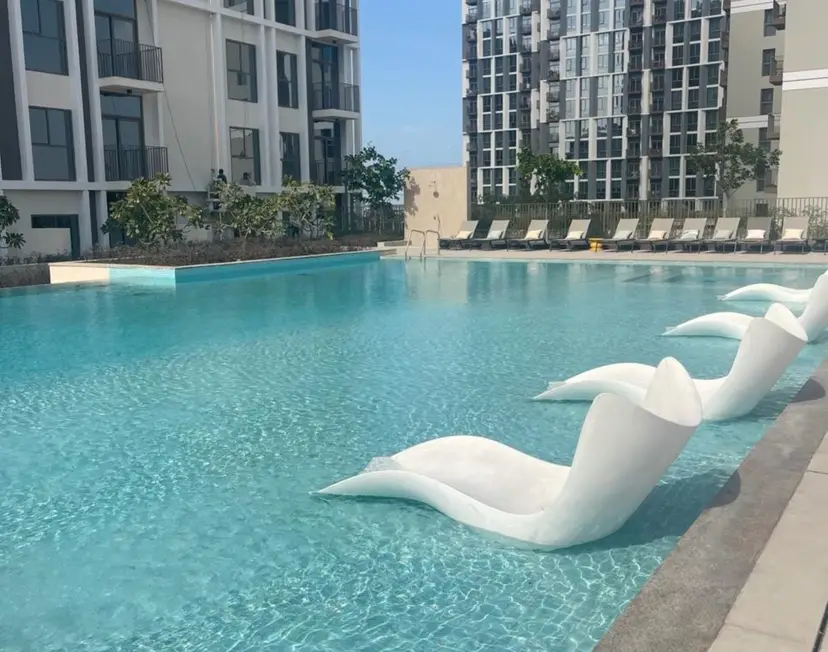 Enchanting 1-Bedroom Apartment in Socio Tower — Dubai Hills — photo 24