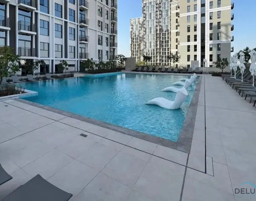 Enchanting 1-Bedroom Apartment in Socio Tower — Dubai Hills — photo 27