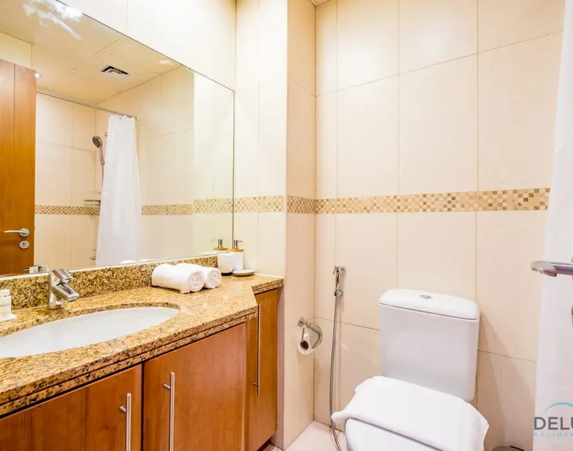 Charming Studio in Saba 3, Jumeirah Lake Tower — Jumeirah Lake Towers — photo 8