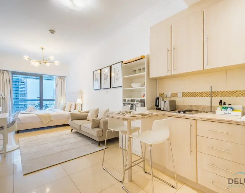 Charming Studio in Saba 3, Jumeirah Lake Tower — Jumeirah Lake Towers — photo 9