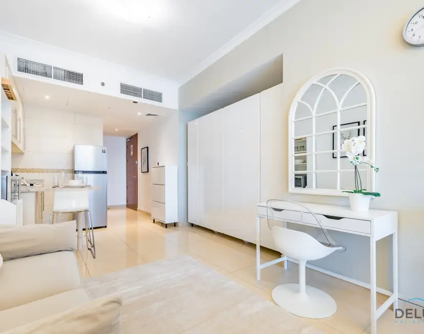 Charming Studio in Saba 3, Jumeirah Lake Tower — Jumeirah Lake Towers — photo 16